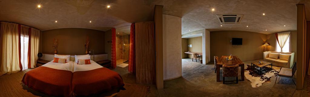The Village Courtyard Suites & Executive Apartment Windhoek Kültér fotó