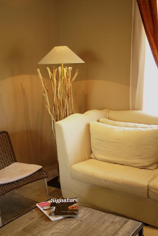The Village Courtyard Suites & Executive Apartment Windhoek Kültér fotó